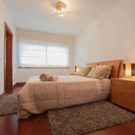 Apartman Em Com Piscina *