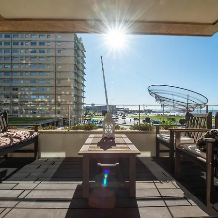 Em Com Piscina Apartman Matosinhos