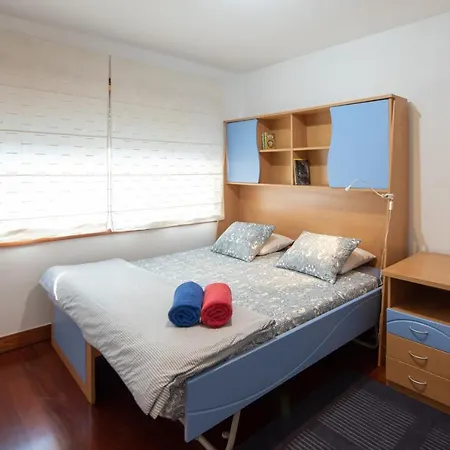 Apartman Em Com Piscina *