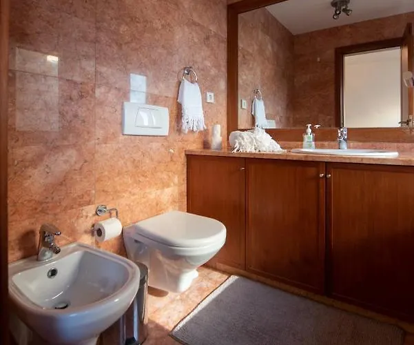 Em Com Piscina * Matosinhos (Porto)